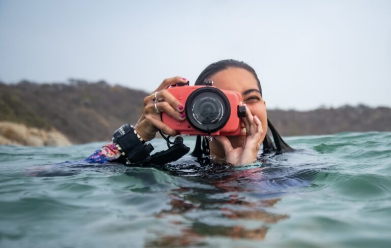 Lukene Sotomayor: Surf Photographer