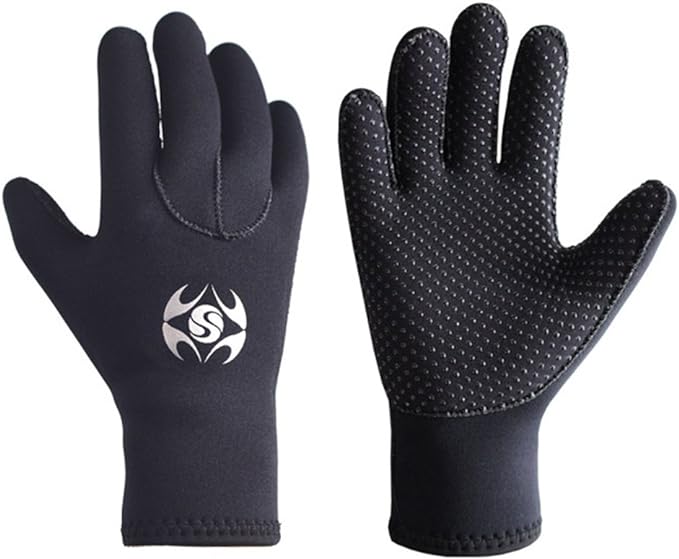 The 5 Best Surf Gloves In 2024! - The Surf Bank